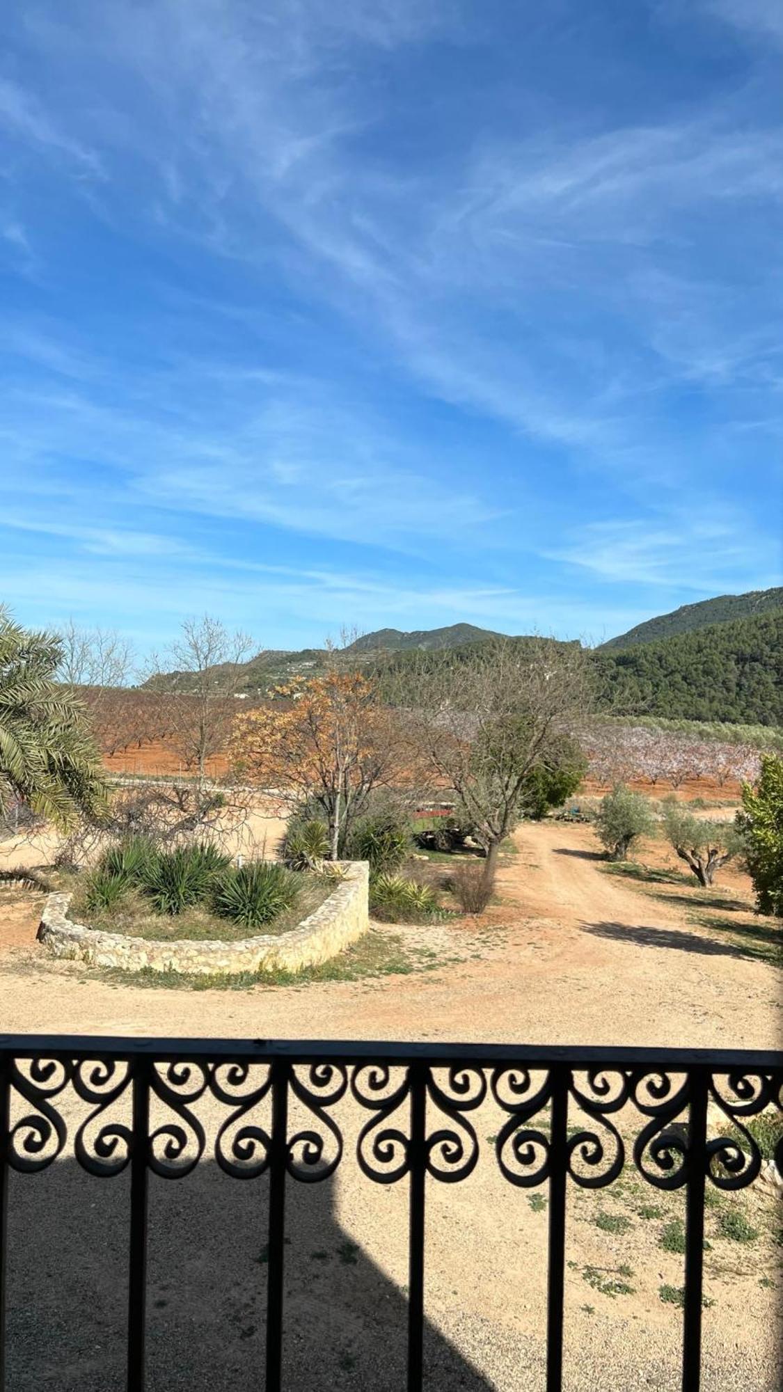 La Bodega Enoturismo Rural Mogente Exteriör bild